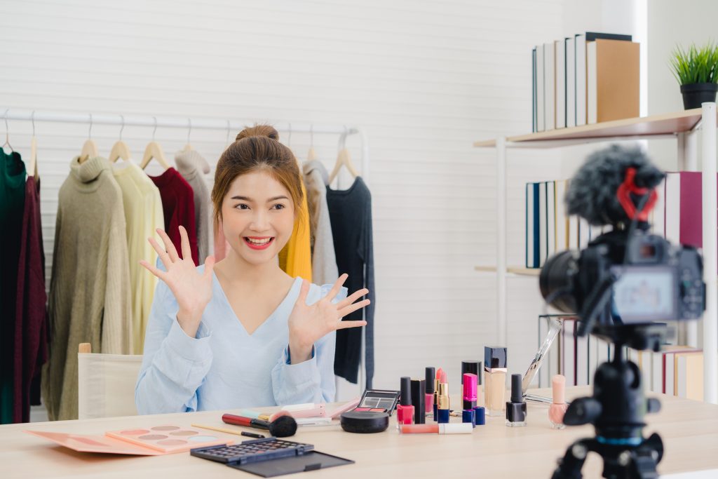 pemasaran digital dengan bantuan influencer